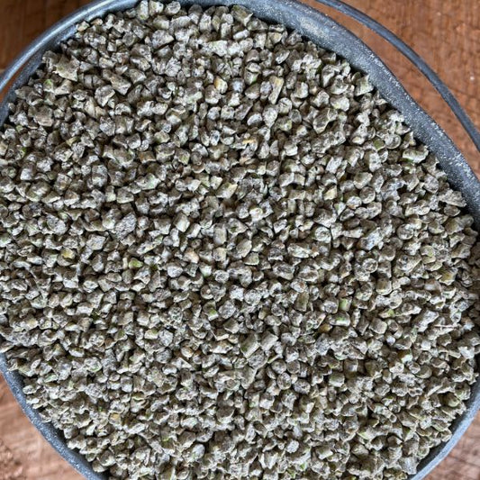 Kaniksu Mega Layer Crumbles 17%, 50 lb
